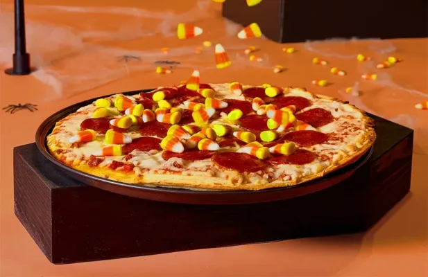 TOMBSTONE Candy Corn Pizza e1792756652431 TOMBSTONE Candy Corn Pizza e1792756652431
